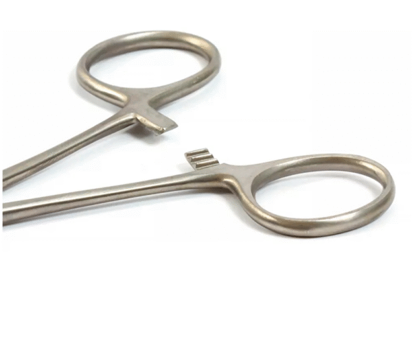 Pinça Hemostática Kelly Reta