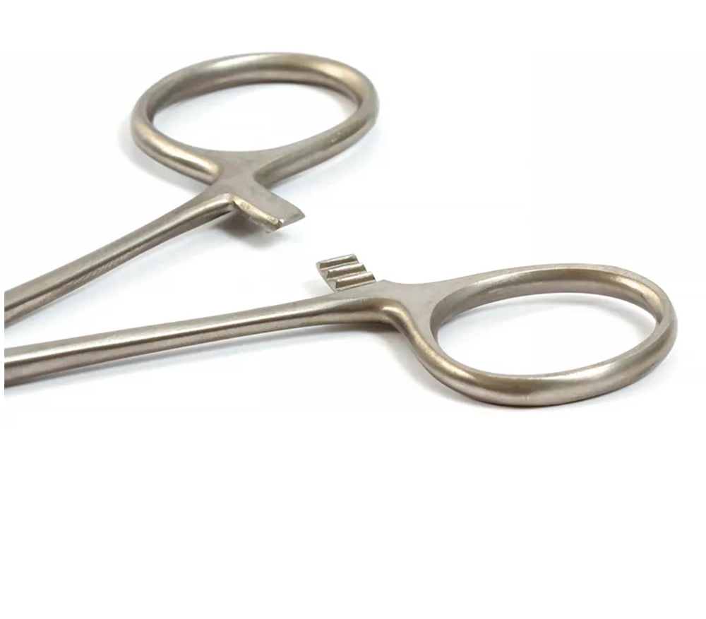 Pinça Hemostática Kelly Reta